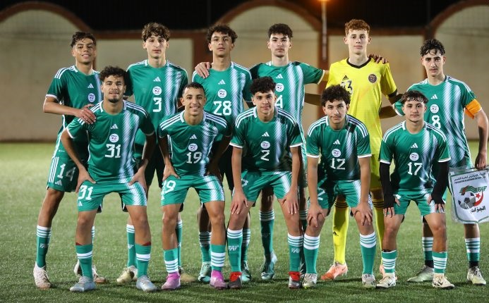 منتخب الجزائر أشبال لكرة القدم