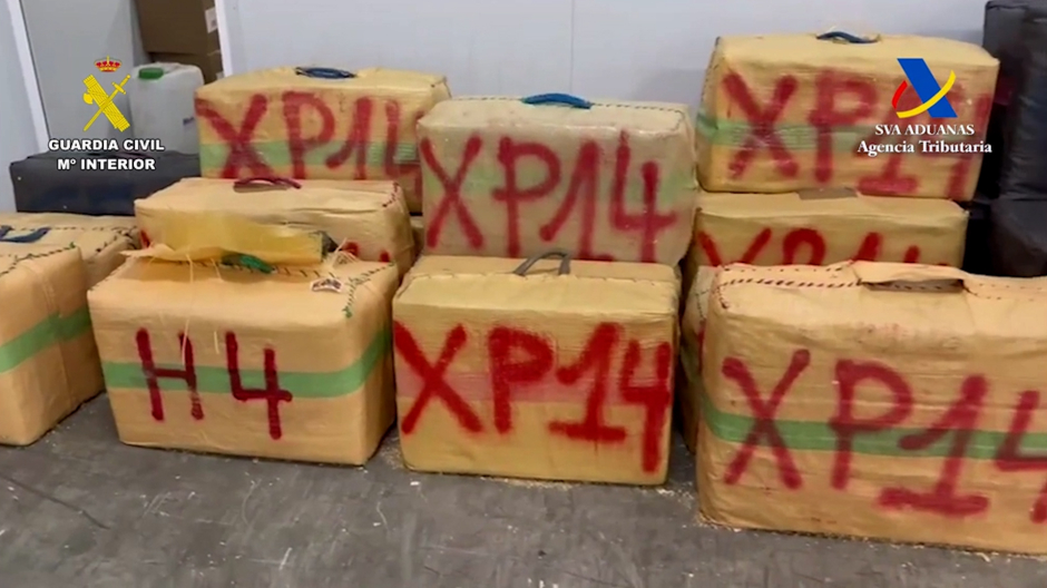 اسبانيا تعلن حجز أكبر شحنة مخدرات منذ 2015 قادمة من المغرب