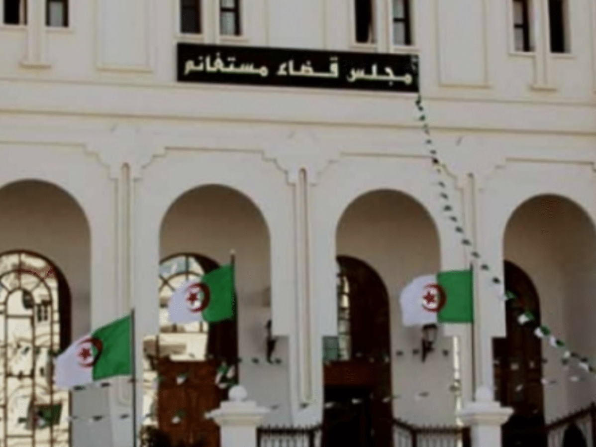 محمكة مستغانم