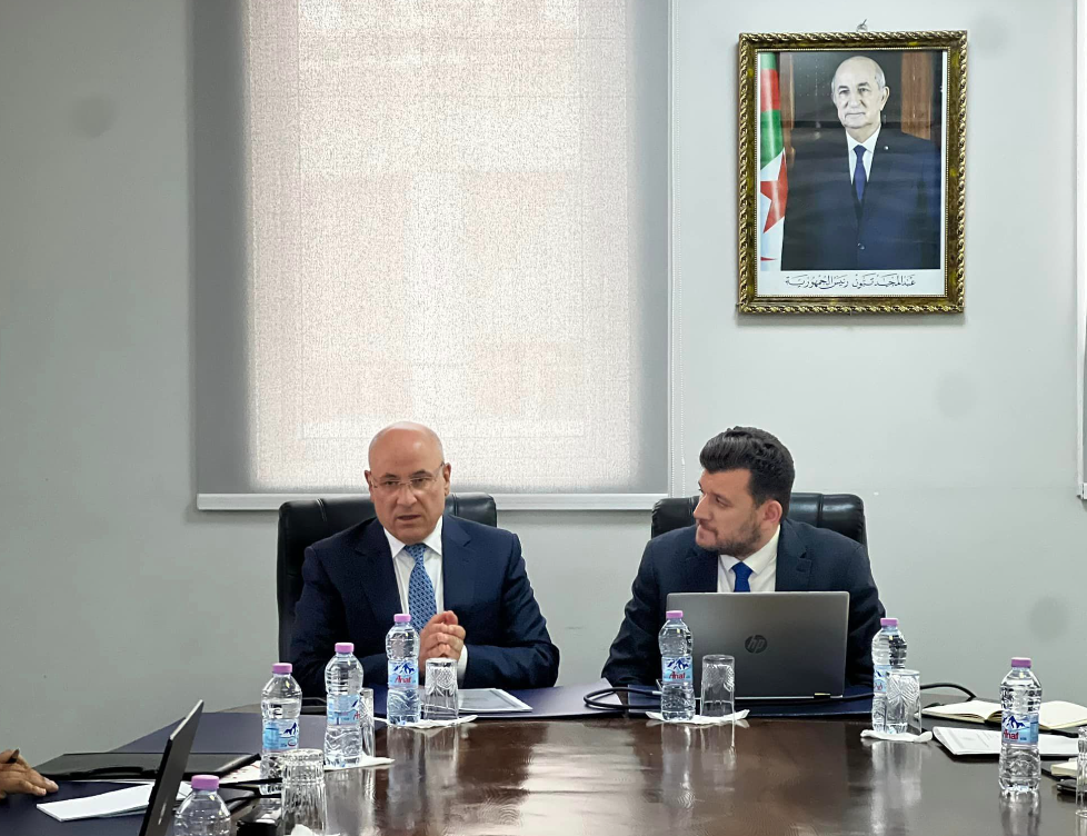 التجارة والمؤسسات الناشئة