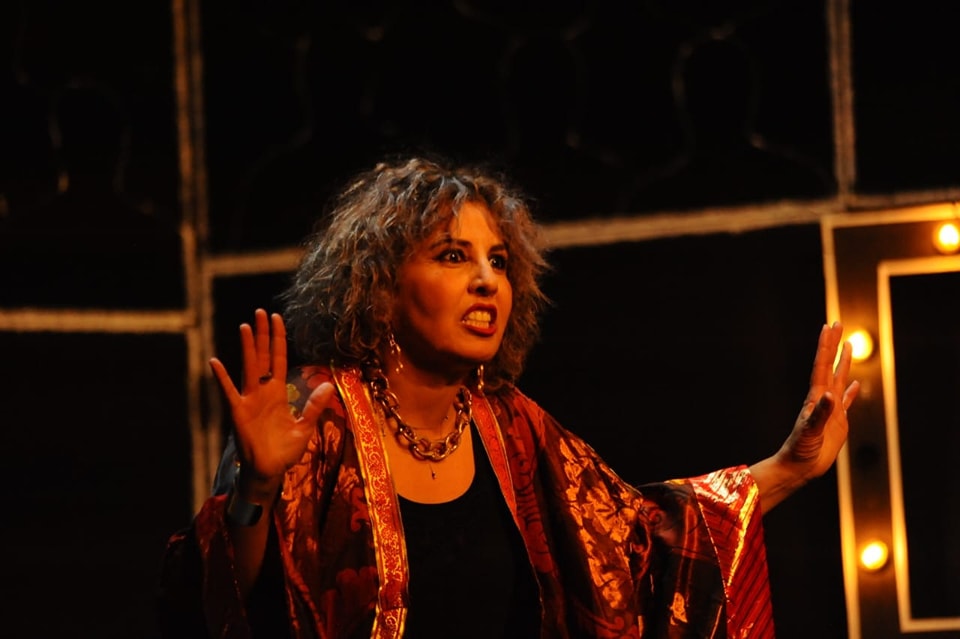 لقطة من مسرحية يوم قبل القيامة