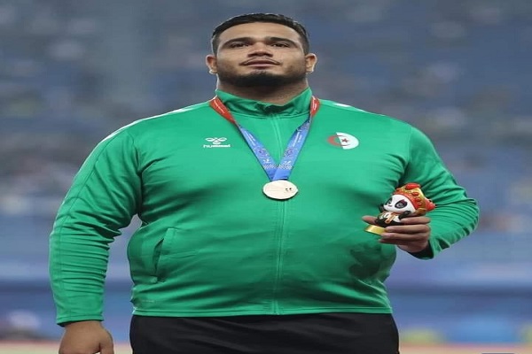 أسامة خنوسي