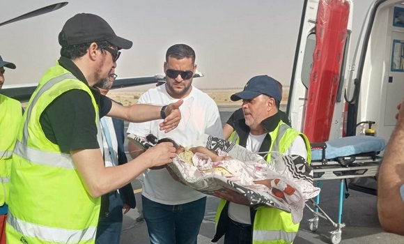 تكفل الضمان الاجتماعي بالرضيعتين التوأم السيامي من ولاية توقرت