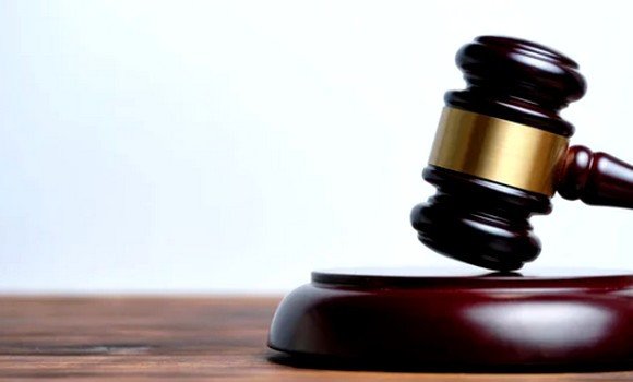 سنتان حبس نافذة ضد متورطتين في تسريب أجوبة البكالوريا بتيزي وزو