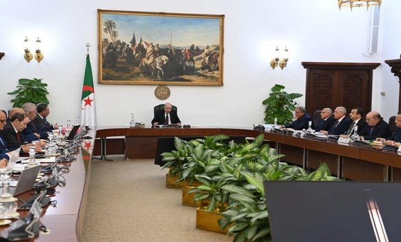 رئيس الجمهورية