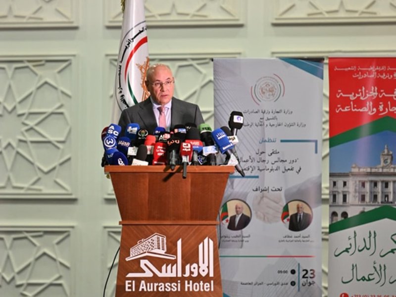 Tayeb Zitouni, ministre du Commerce et de la Promotion des exportations