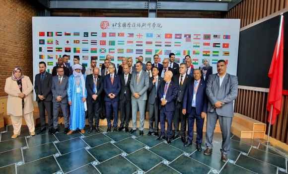 منتدى برلماني مخصص لأعضاء وموظفي مجلس الأمة وإطارات وزارة الخارجية ببكين