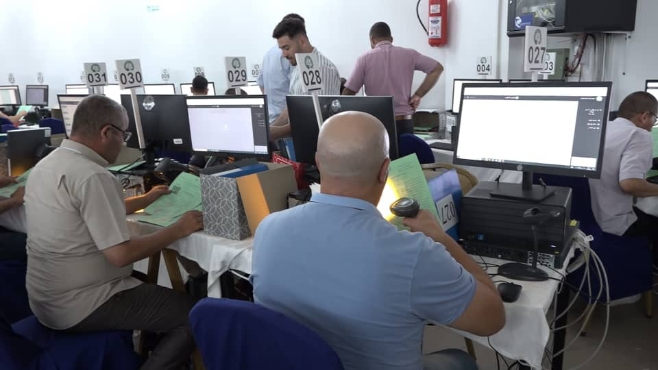 السلطة الوطنية المستقلة للانتخابات تشرع في معالجة  استمارات الاكتتاب الفردية