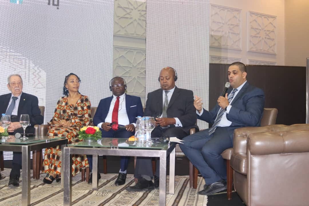 ملتقى الثورة الجزائرية في بعدها الإفريقي يتبنى رؤية رئيس الجمهورية