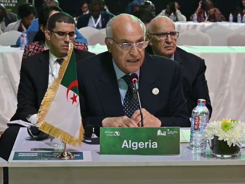 Ouverture de la 45e session du Conseil exécutif de l'UA à Accra avec la participation de M. Attaf