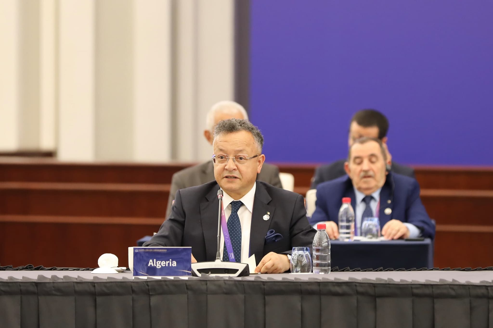 بداري: الجزائر ملتزمة بالمشاركة في تطوير وإدماج حوكمة الذكاء الاصطناعي في مختلف القطاعات