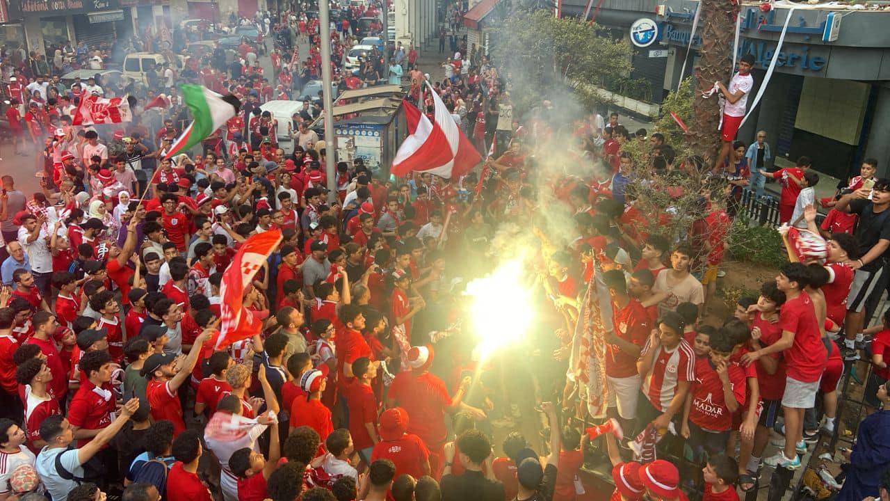 أجواء احتفالية رائعة عقب تتويج شباب بلوزداد 