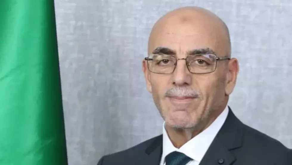 حساني شريف