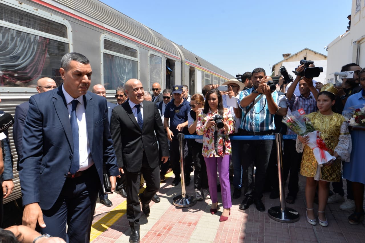 إعادة تشغيل خط السكة الحديدية ''الجزائر- تونس''