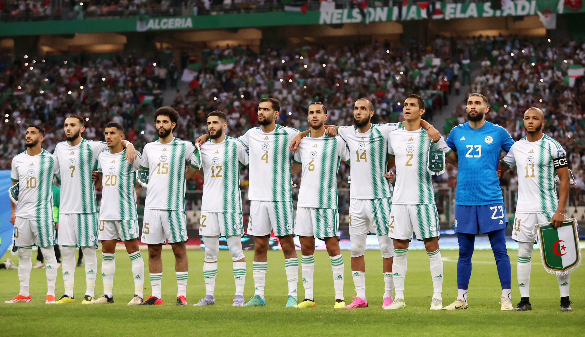 منتخب الجزائر لكرة القدم