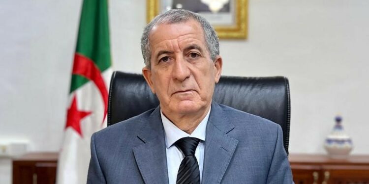 وزير السياحة ديدوش