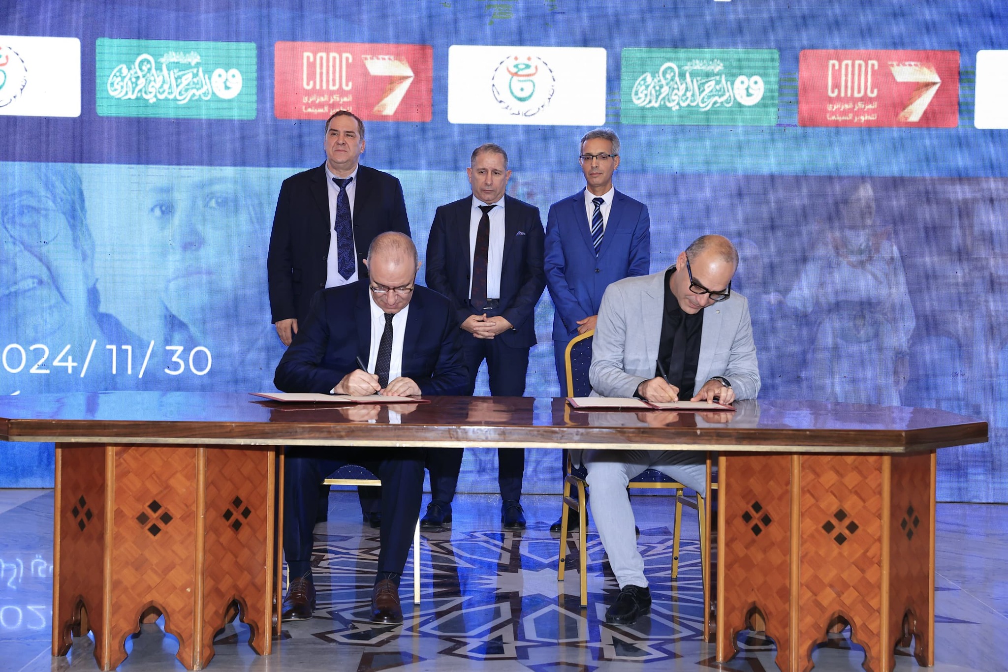 توقيع اتفاقيتي تعاون بين التلفزيون العمومي الجزائري وكل من المسرح الوطني والمركز الجزائري لتطوير السينما