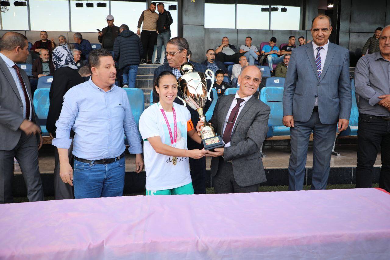 كأس الجزائر الممتازة-2024  للسيدات :تتويج نادي أقبو