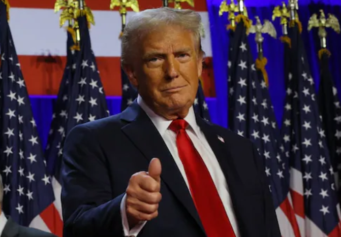 الرئيس الأمريكي دونالد ترامب