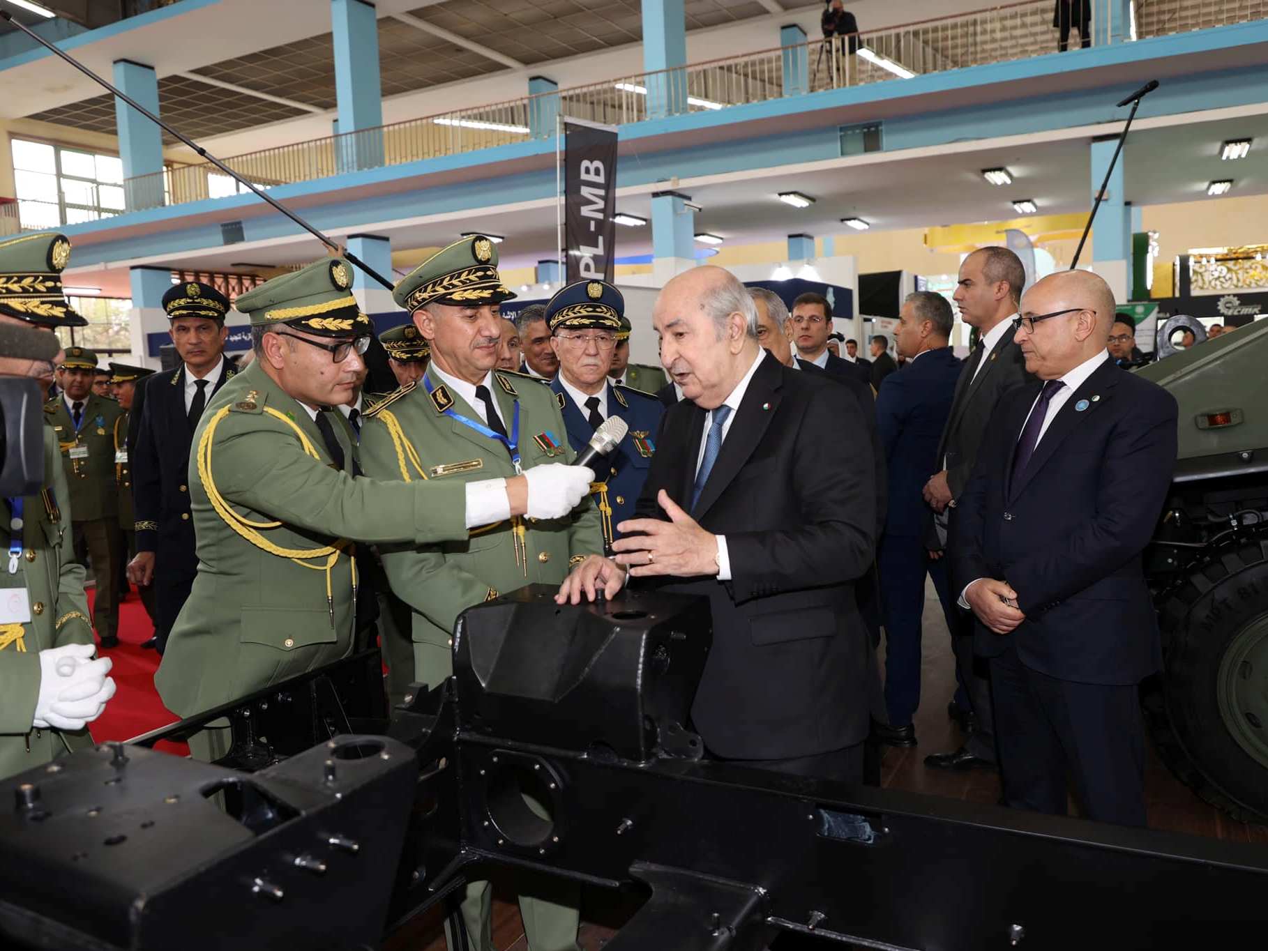 رئيس الجمهورية