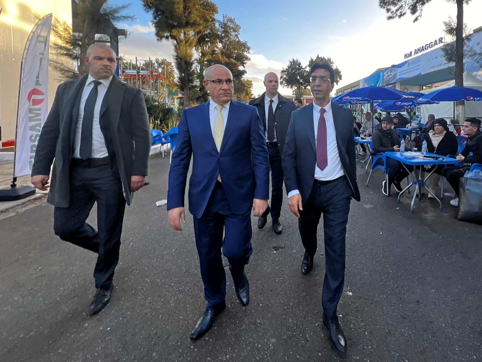 Zitouni annonce des mesures spéciales pour couvrir la demande croissante pendant le Ramadhan