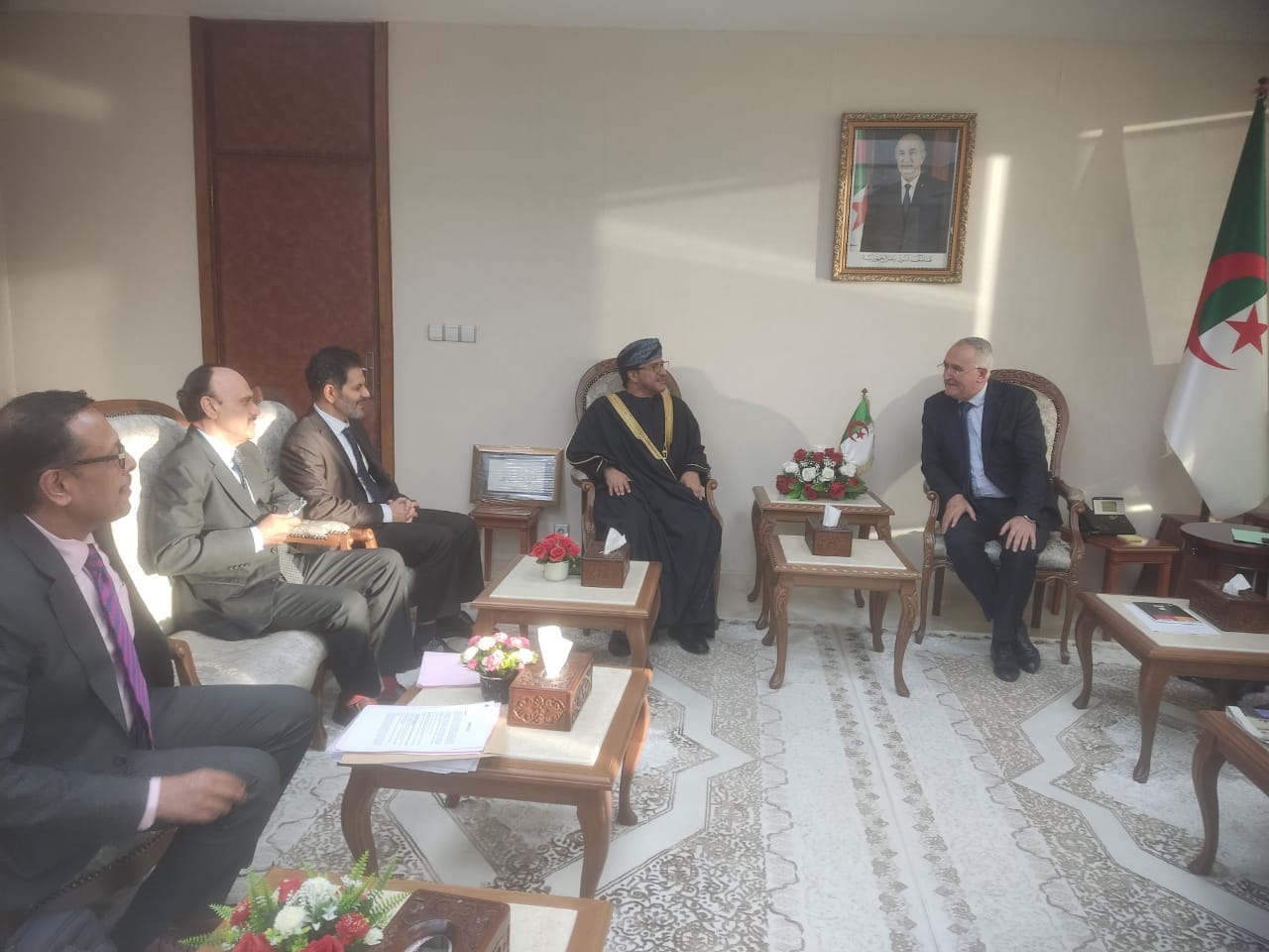 فايد يستقبل السفير العماني وأحد المساهمين الرئيسيين في مجموعة  بهوان القابضة