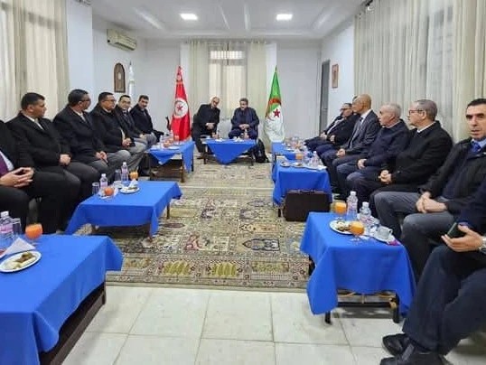 الجزائر_ تونس