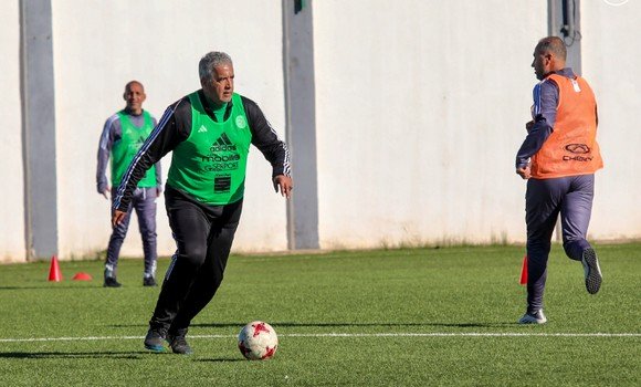 كرة القدم: اختتام التربصالـ3 من التكوين الخاص للحصول على شهادة "كاف أ"