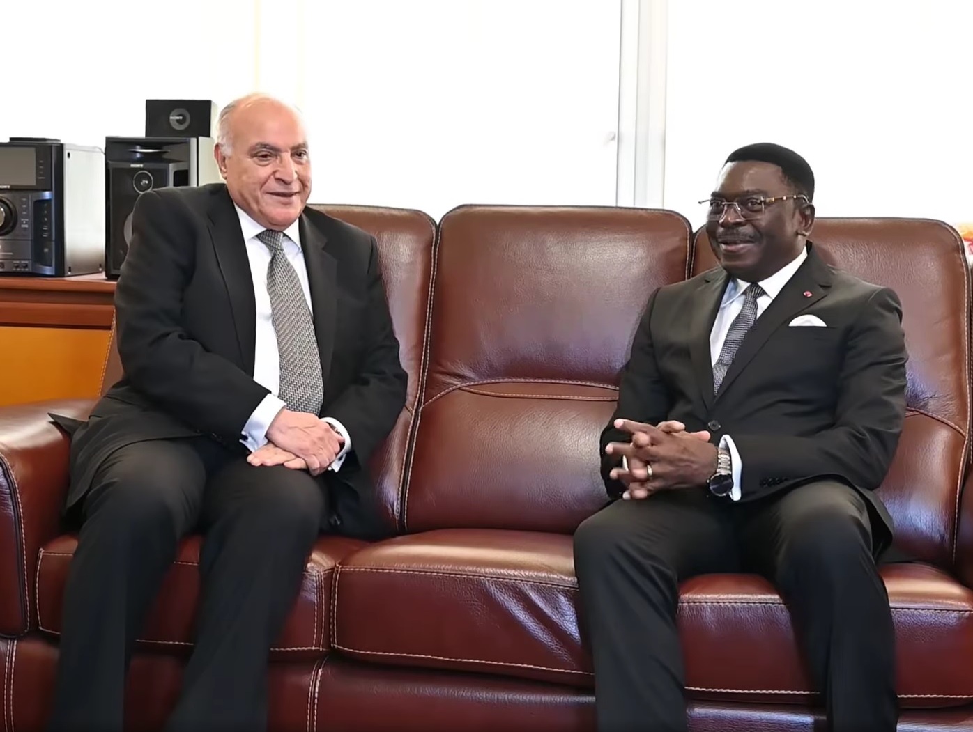 Attaf s'entretient à Yaoundé avec le ministre d'Etat, Secrétaire général de la Présidence de la République du Cameroun