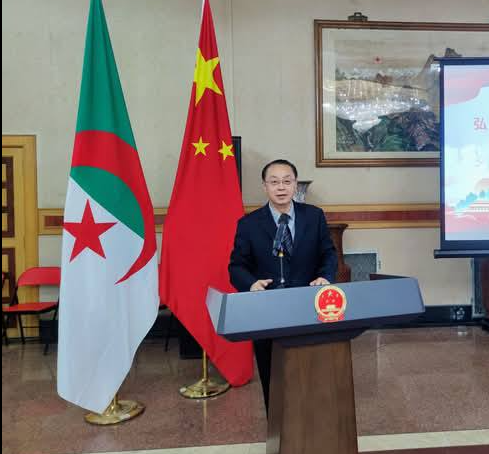 الصين تثمن الدور الهام للجزائر في تعزيز السلام بالمنطقة والعالم