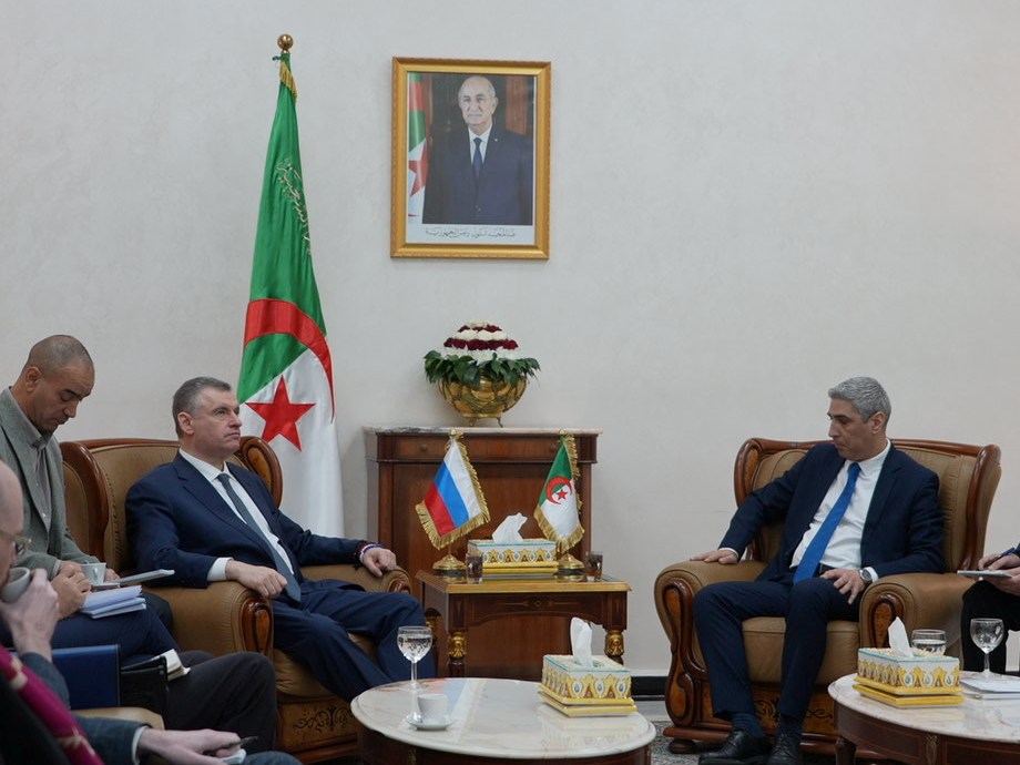 Conseil de la nation : le président de la Commission des affaires étrangères reçoit son homologue de la Douma de la Fédération de Russie