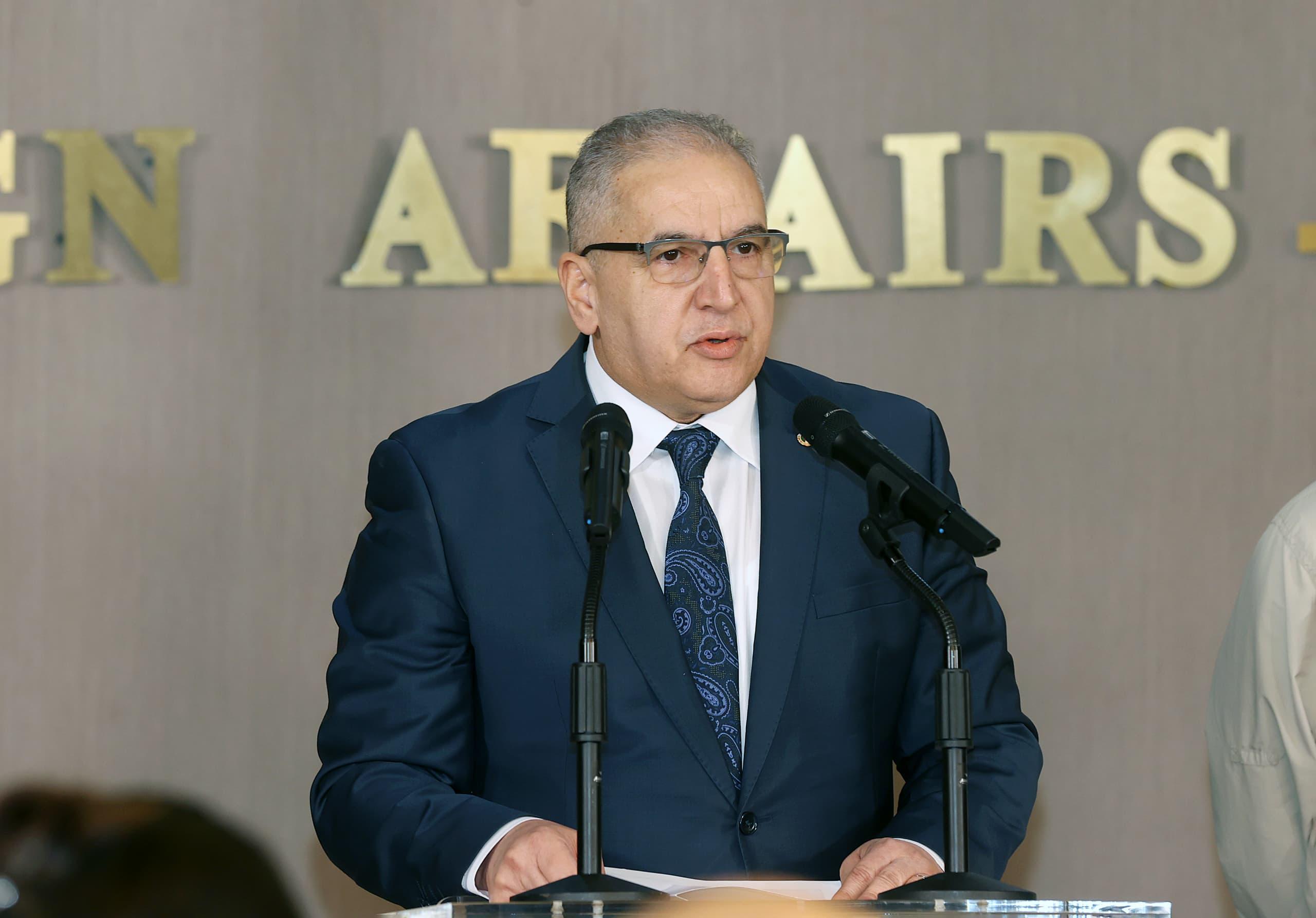 لوناس مقرمان