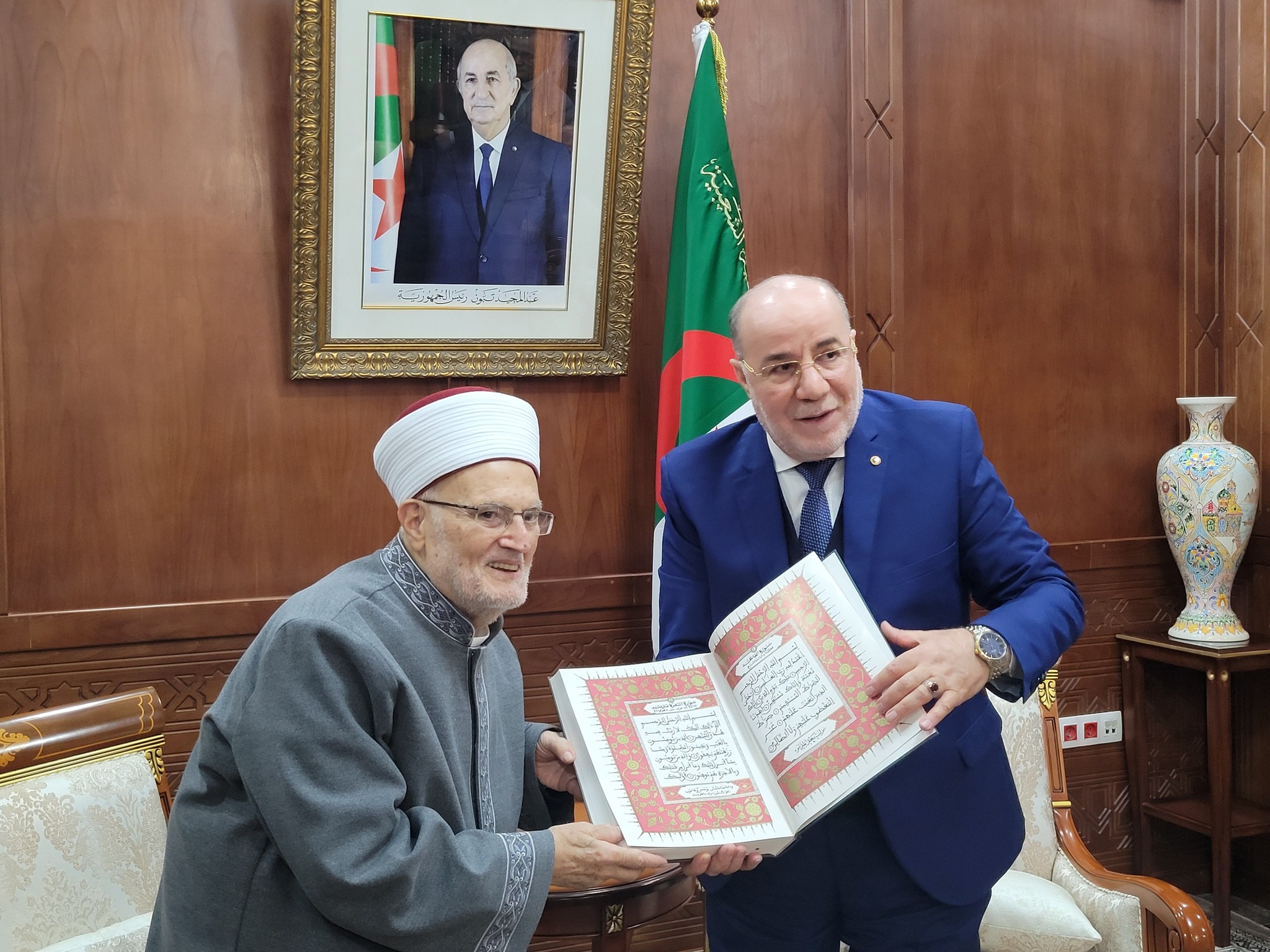 وزير الشؤون الدينية