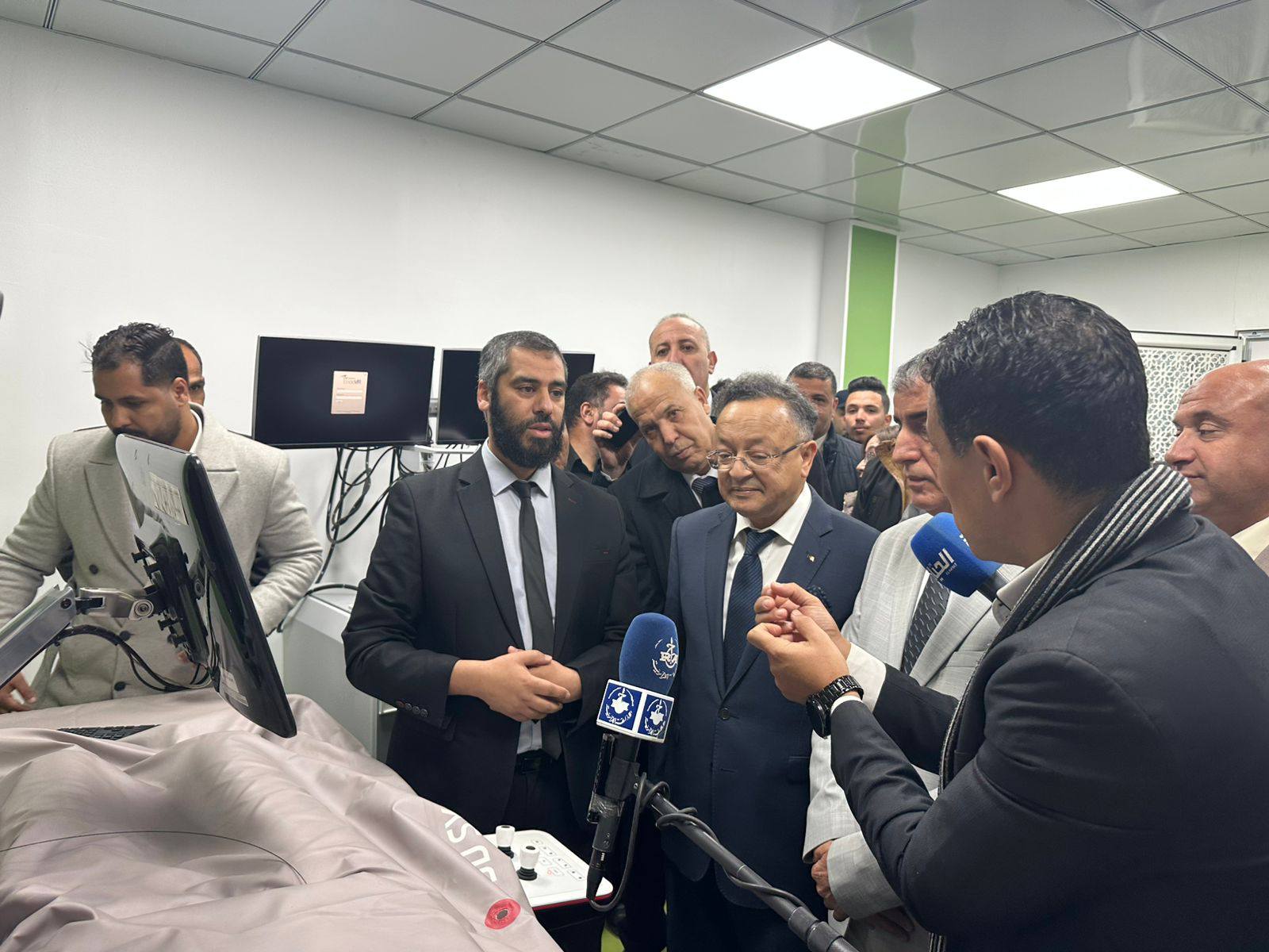 وزير التعليم العالي والبحث العلمي