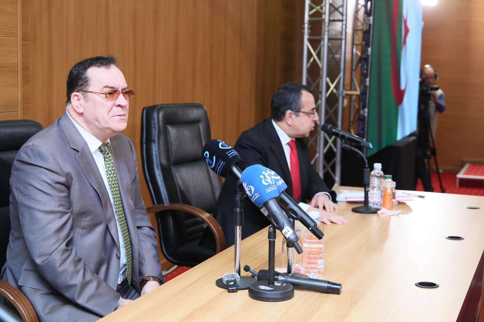 وزير الاتصال