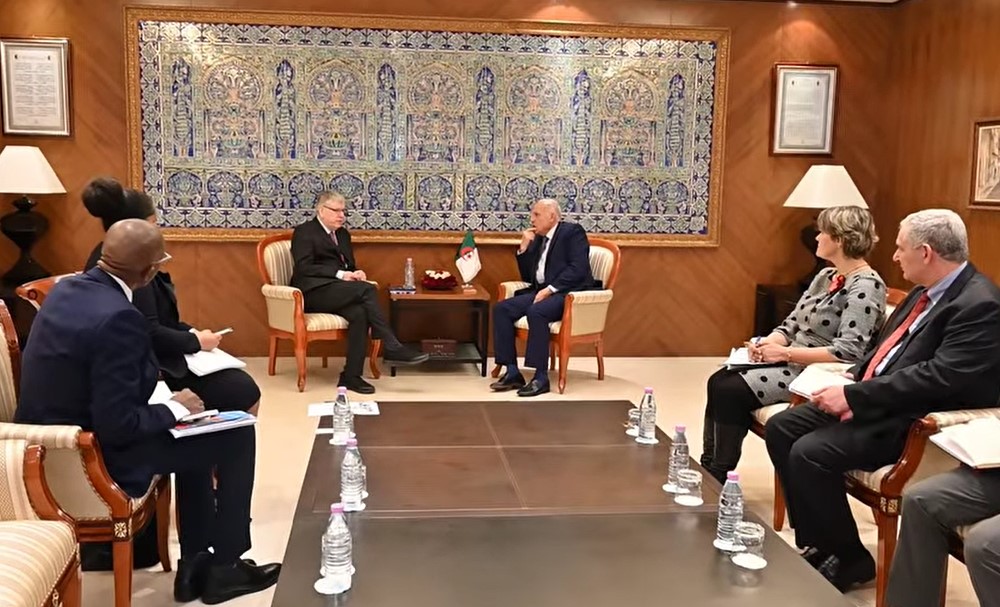 عطاف يستقبل مدير إفريقيا بالمعهد الملكي البريطاني للشؤون الدولية  "تشاتام هاوس"