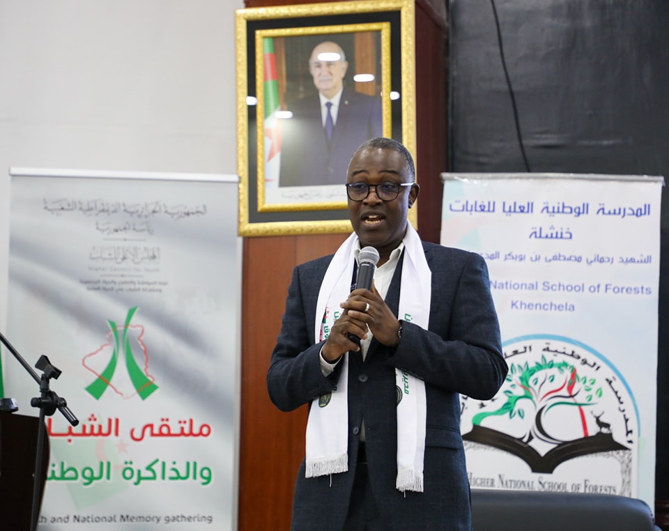 سفراء الذاكرة