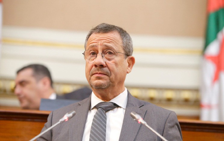 Lakhdar Rekhroukh, ministre des Travaux publics.