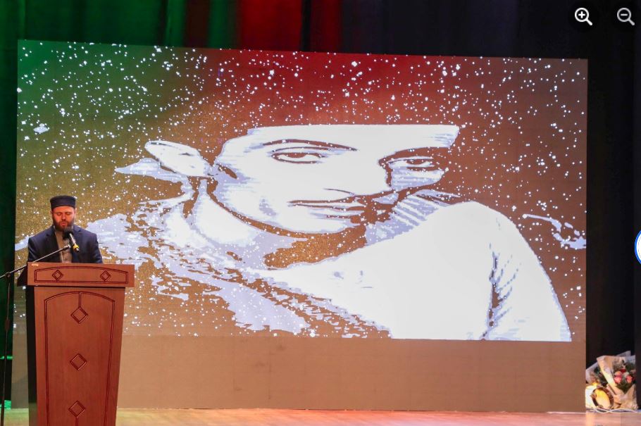 المسرح البلدي البليدة