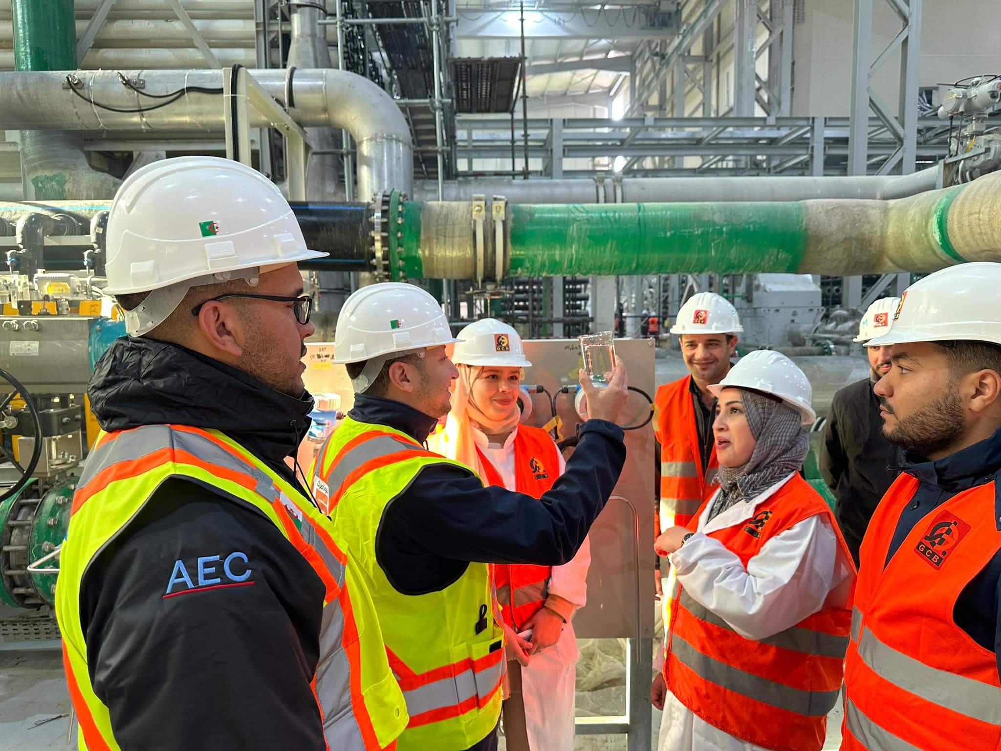 وهران: نجاح أول عملية إنتاج للمياه المحلاّة الصالحة للشرب