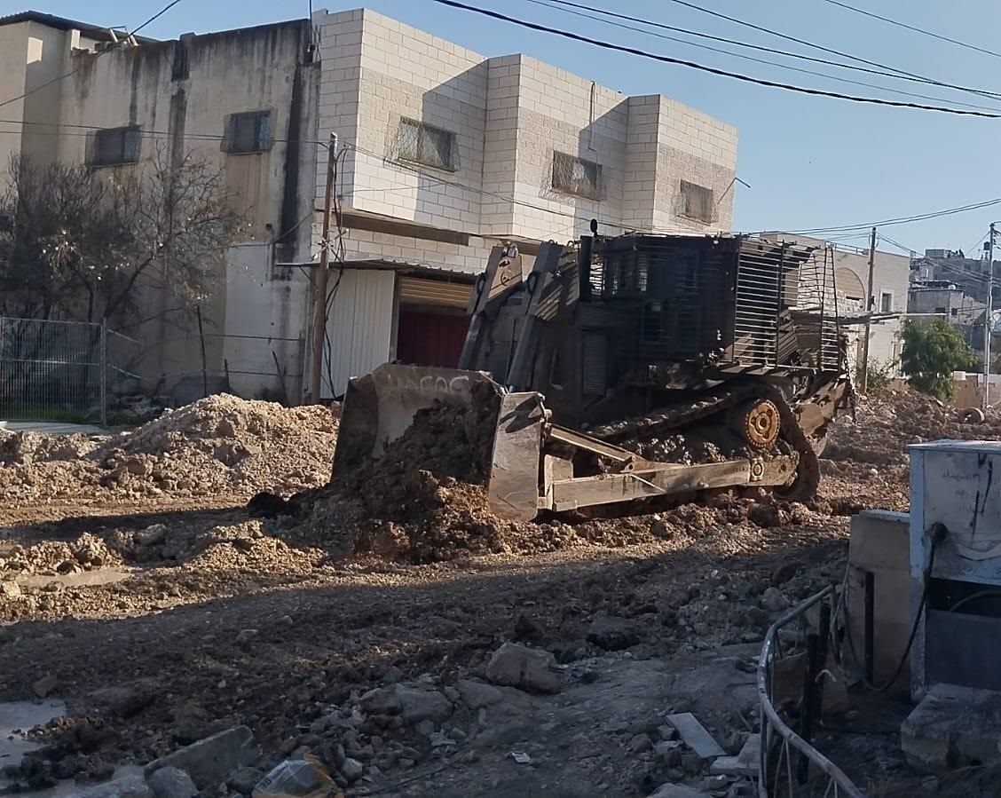 الاحتلال الصهيوني يواصل عدوانه على طولكرم