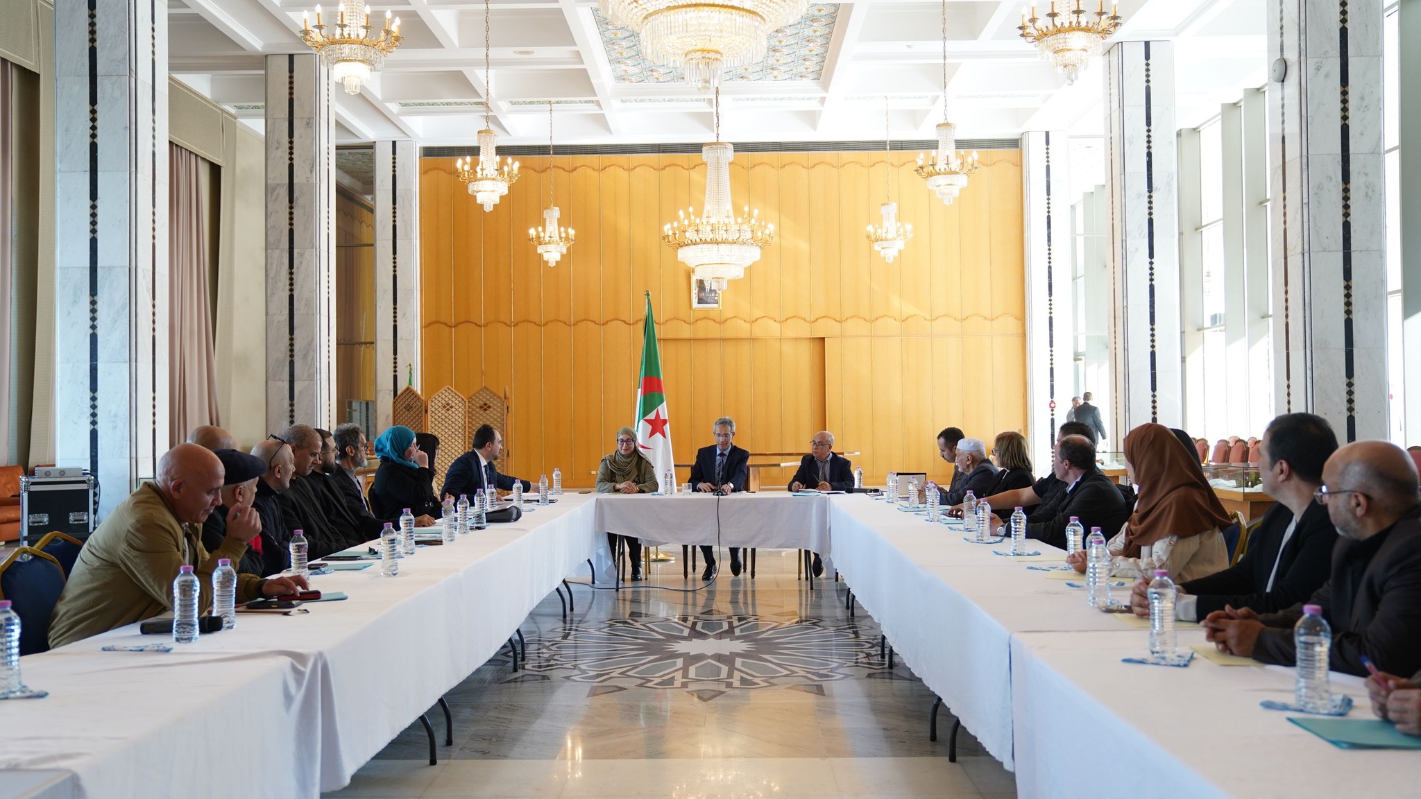 Le ministre de la Culture et des Arts installe les commissions des Prix du président de la République «Ali Maachi» et «Cadets de la culture»