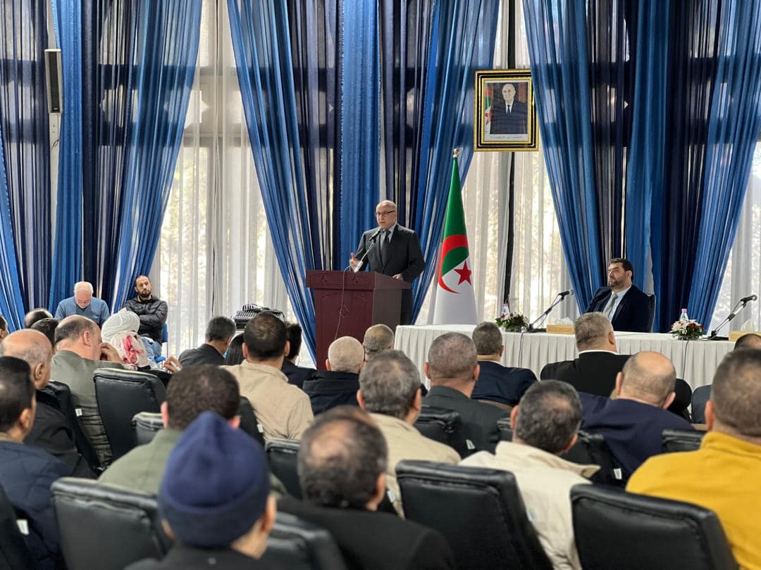 وزير التجارة الطيب زيتوني