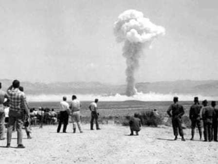 الأسلحة الكيميائية في الجزائر