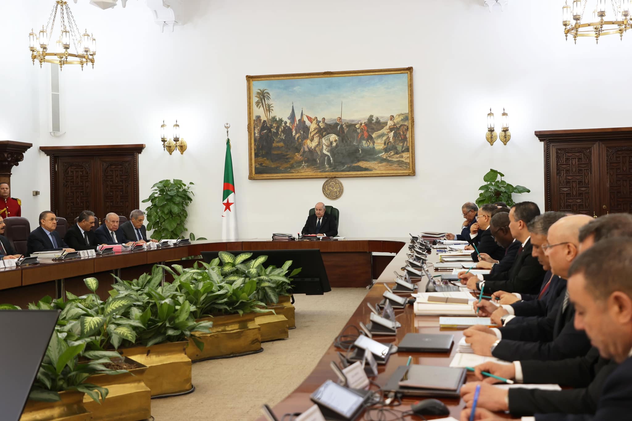 مجلس الوزراء