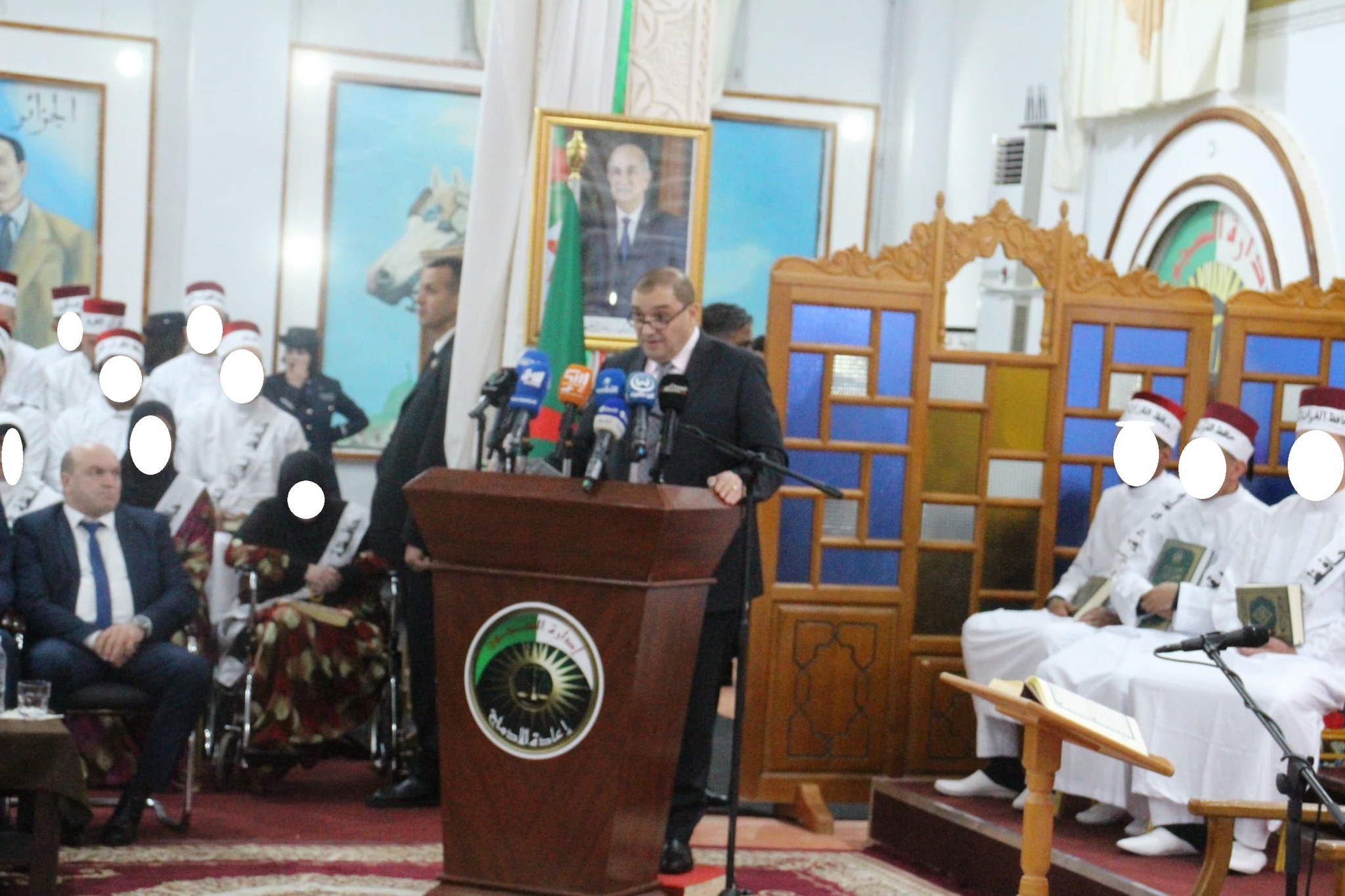 العدل حافظ الاختام