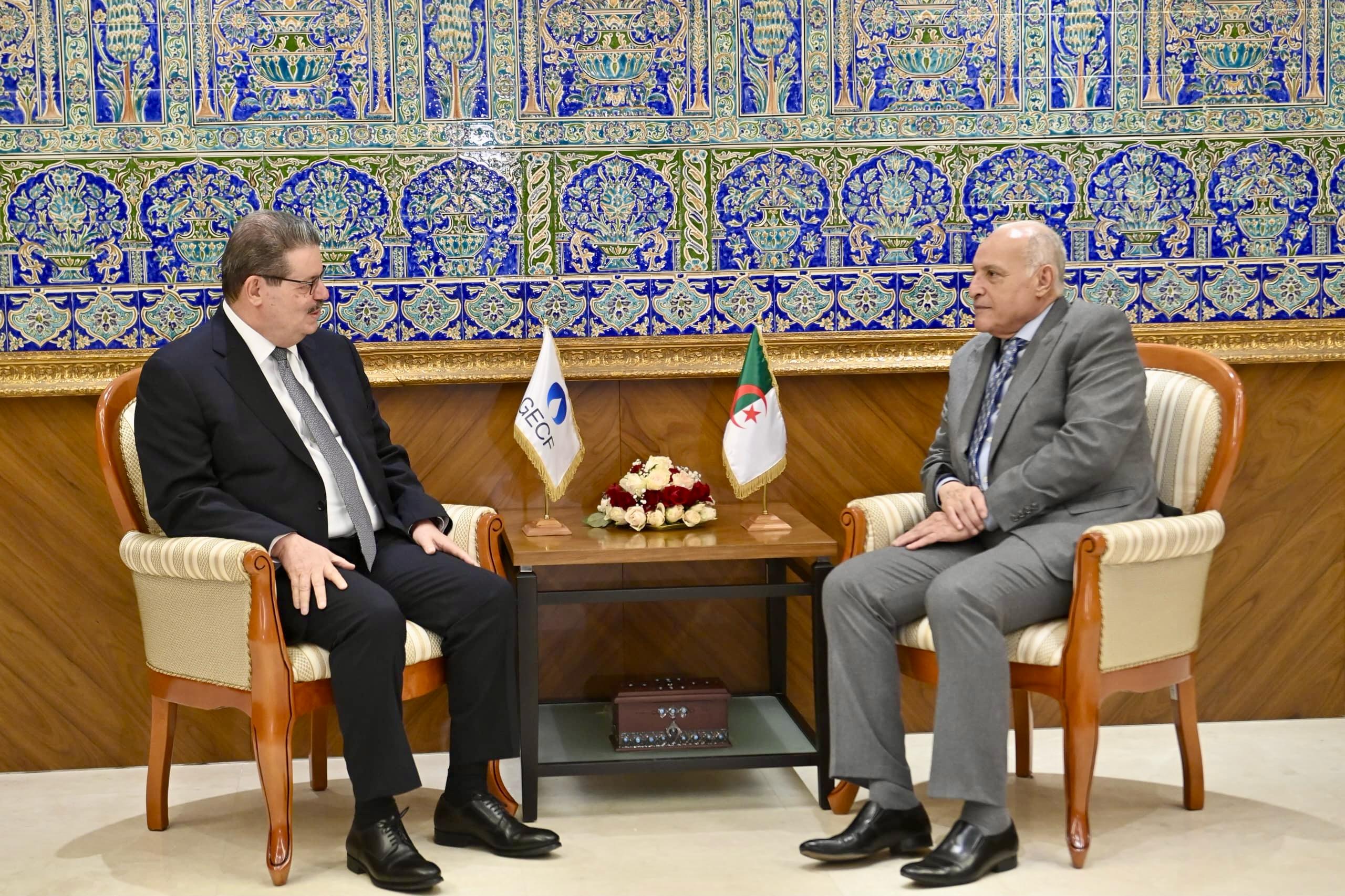 عطاف يستقبل الأمين العام لمنتدى الدول المصدرة للغاز