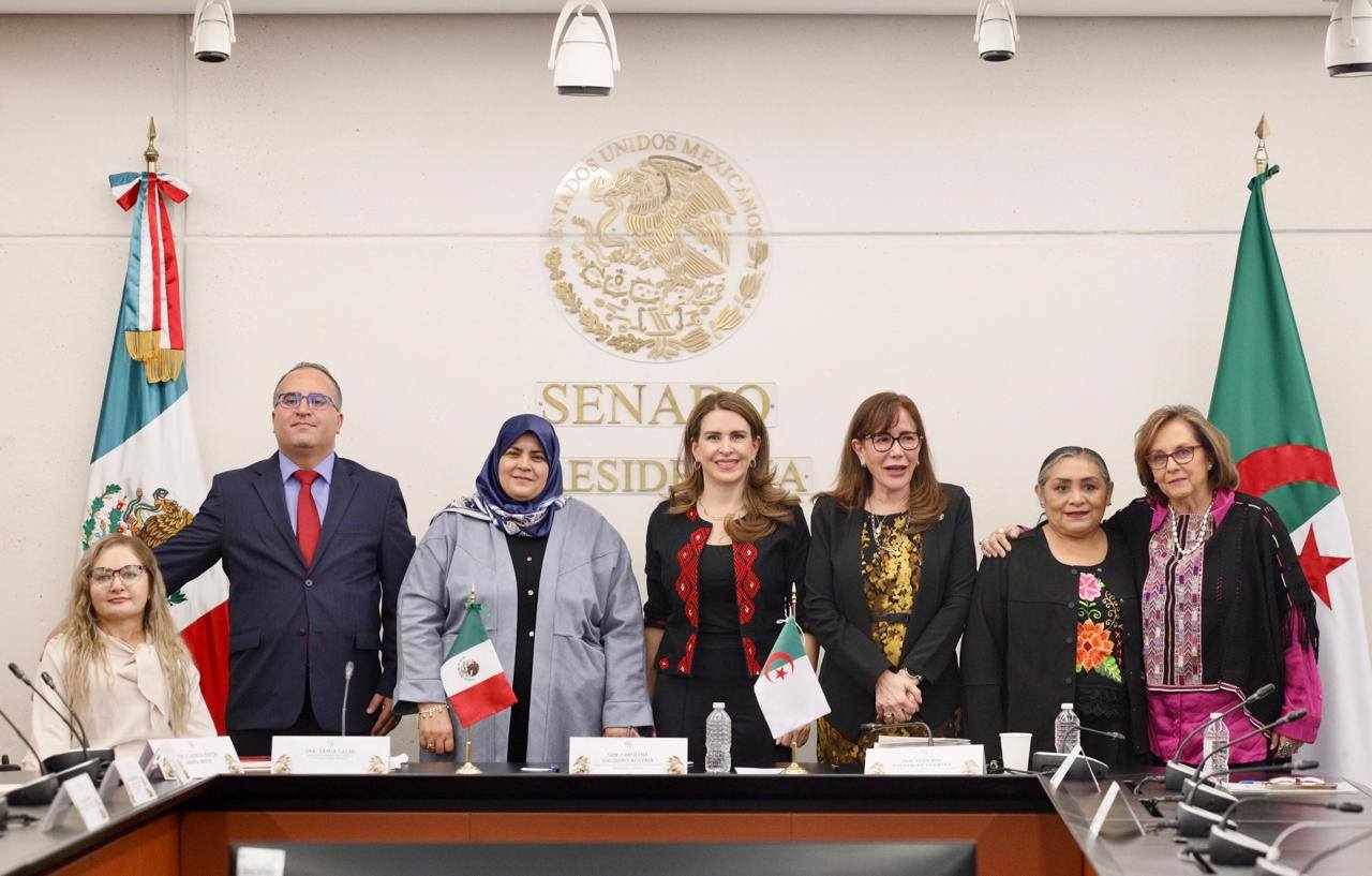 المكسيك الجزائر