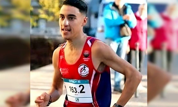 الجزائري بن يطو يحسم تأهله لبطولة العالم