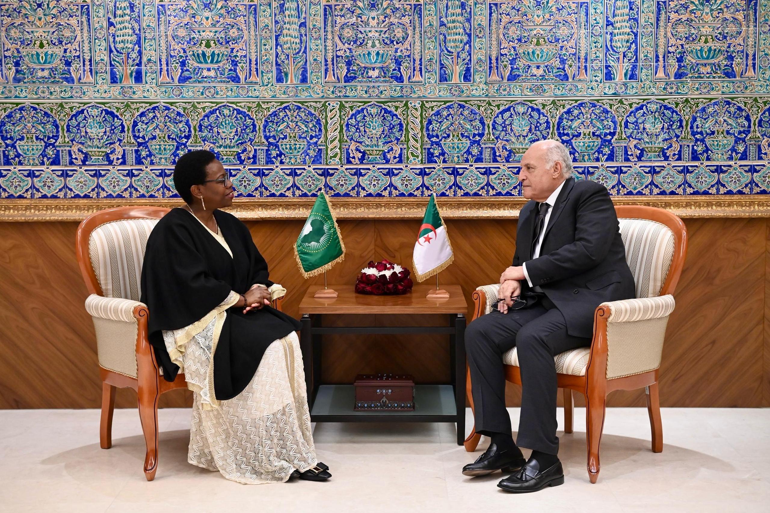 الجزائر الاتحاد الافريقي